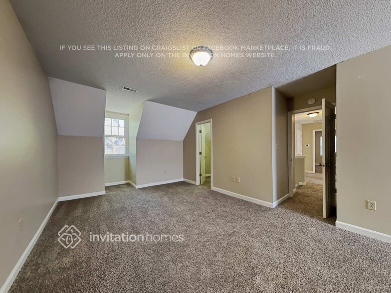 Building Photo - 4021 Trehurst Ct