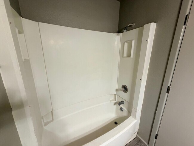 Building Photo - 3714 53rd St