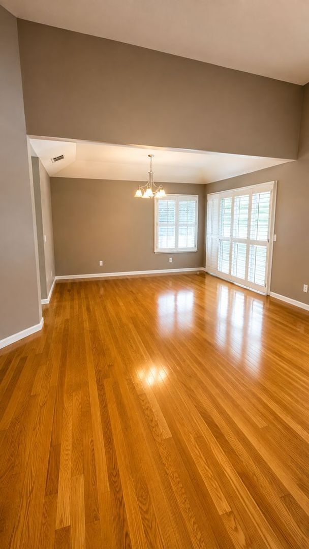 Building Photo - 802 E Catalina Cir