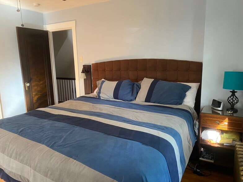 Bedroom - 6824 McPherson Blvd