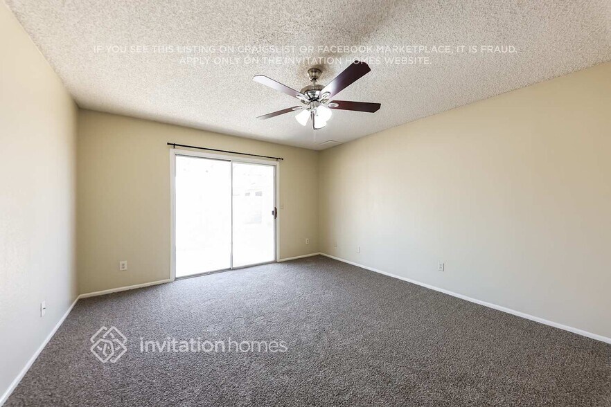 Building Photo - 11010 W Calle del Sol