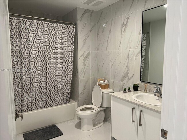 Building Photo - 10950 NW 82nd St