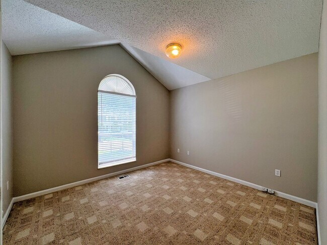 Building Photo - 6017 Tennyson Dr