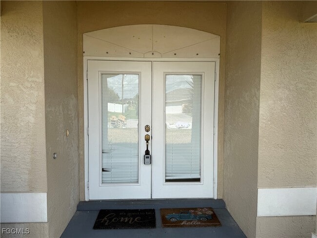 Building Photo - 2018 SW 30th St