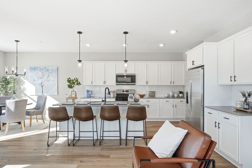 Building Photo - The Crossing at Ritter Meadows