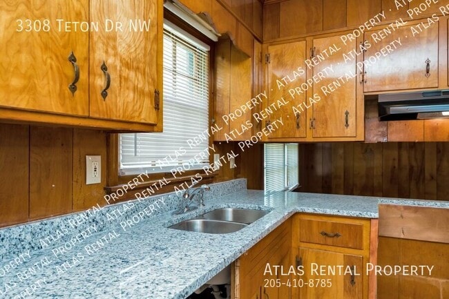 Building Photo - 3308 Teton Dr NW