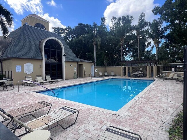 Building Photo - 10177 Sailwinds Blvd S