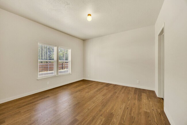 Building Photo - Wilson Tri-Plex