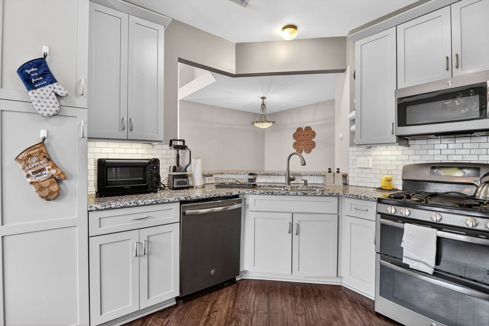 Building Photo - 6044 Steeplechase Ln