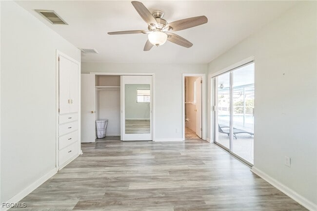 Building Photo - 4330 S Canal Cir
