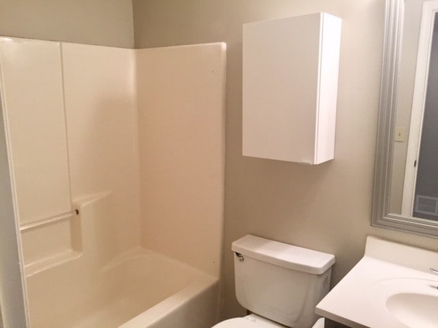 Building Photo - 1475 Chaseway Cir