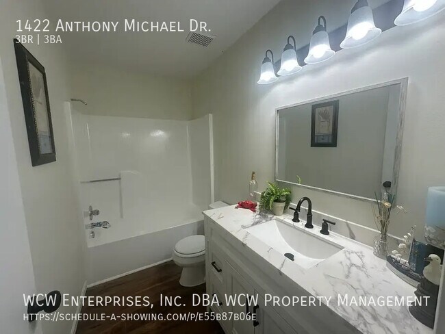 Building Photo - 1422 Anthony Michael Dr