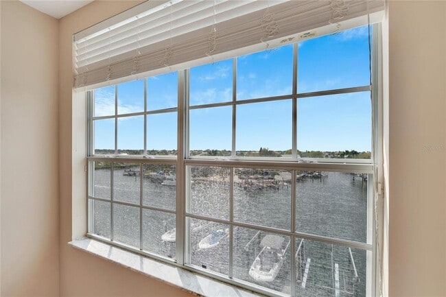 Building Photo - 6414 Sunset Bay Cir