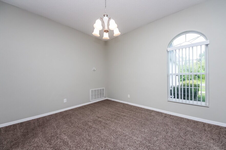 Building Photo - 1365 Dunbarton Ct