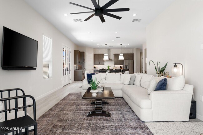 Building Photo - 21425 N 59th St