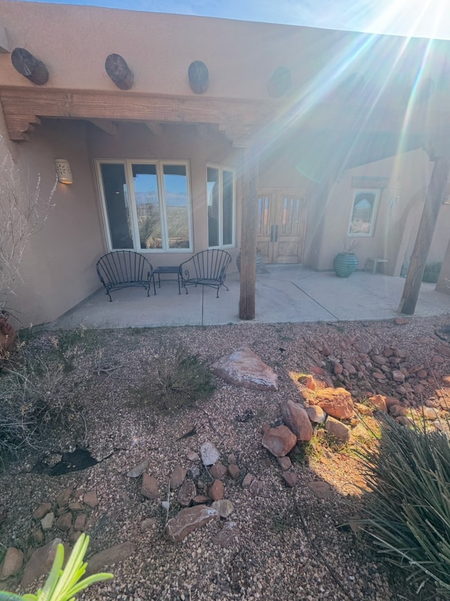 Building Photo - 3369 S 1100 W