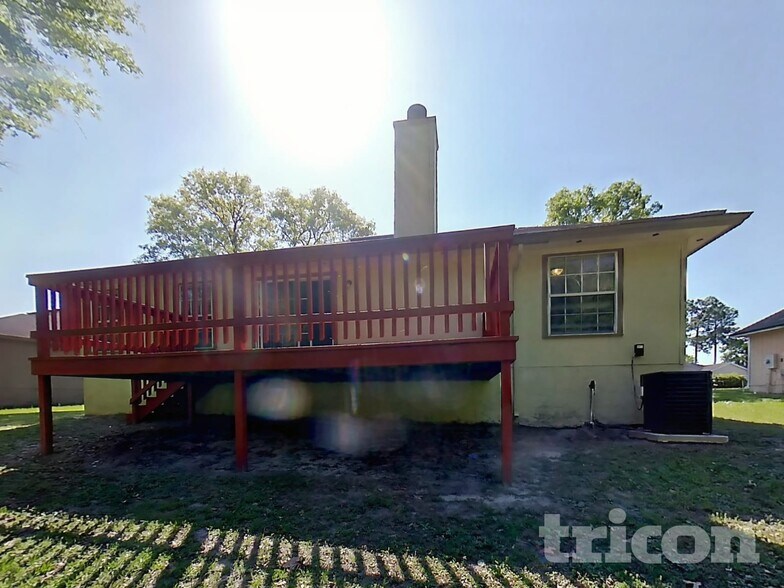 Building Photo - 11329 Hartland Rd