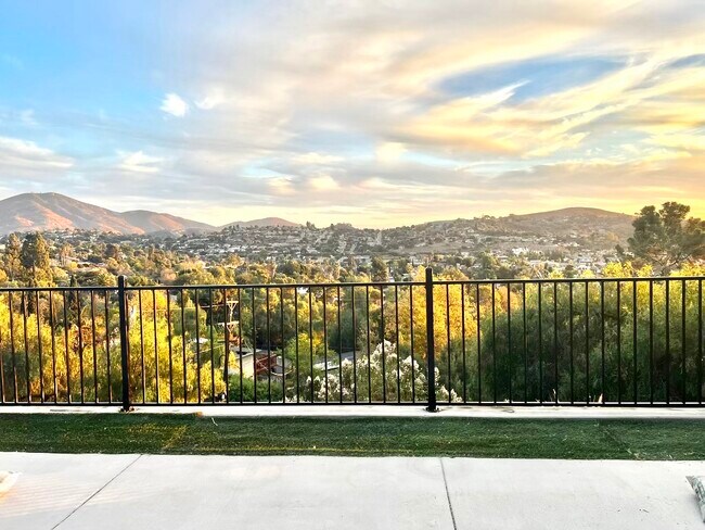 Building Photo - 9941 Mozelle Ln