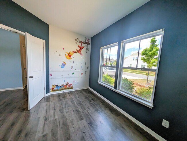 Building Photo - Welcome to your dream home, nestled in the...