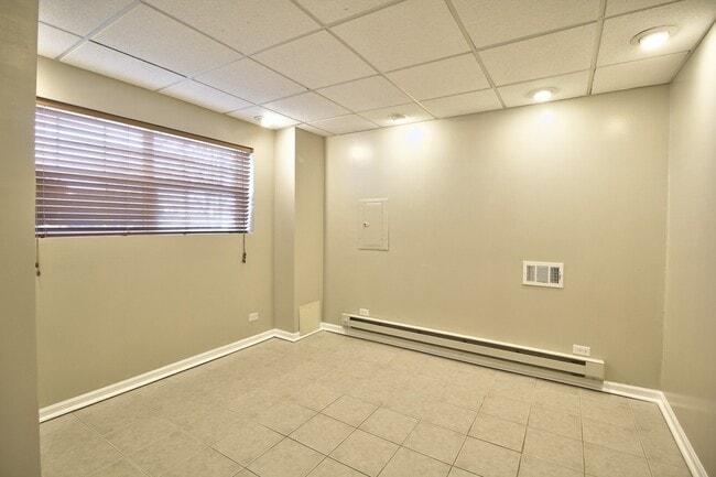 Building Photo - 16472 Teton Dr