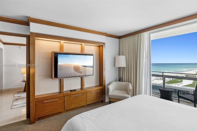 Building Photo - 6801 Collins Ave