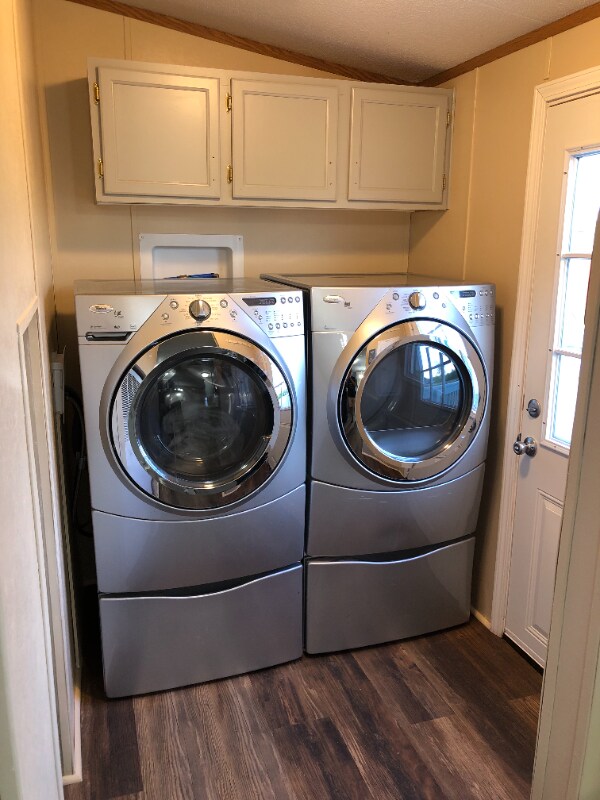 Building Photo - 3219 E Peachtree Ave