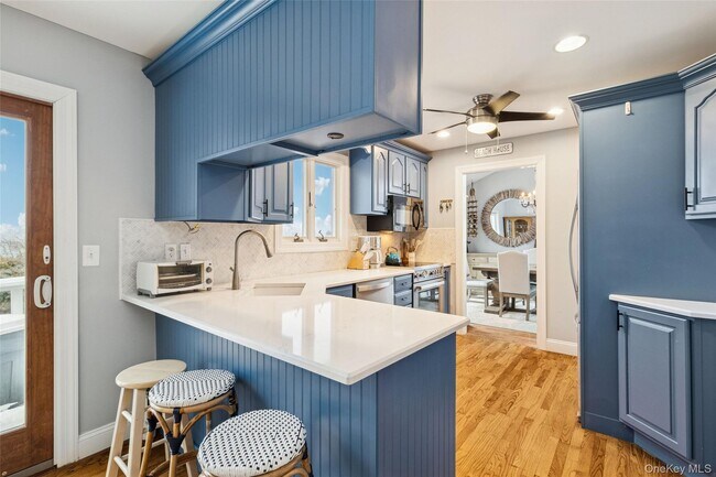 Building Photo - 23 Franklin Dr