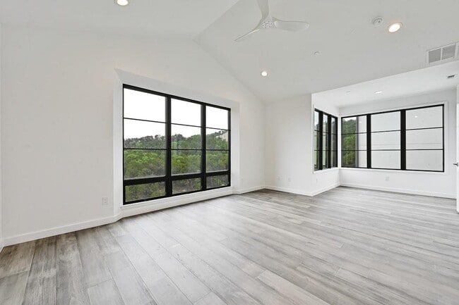 Building Photo - 6805 Adeline Wy