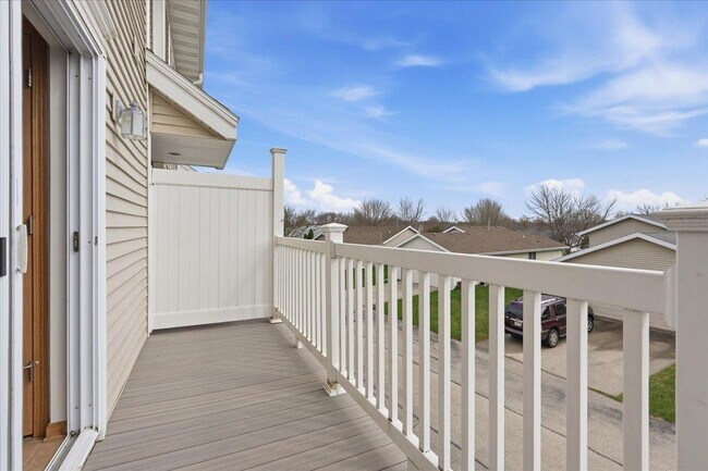 Building Photo - 3805 Design Pass