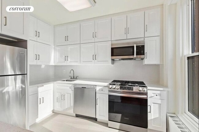 Building Photo - 19 Pierrepont St