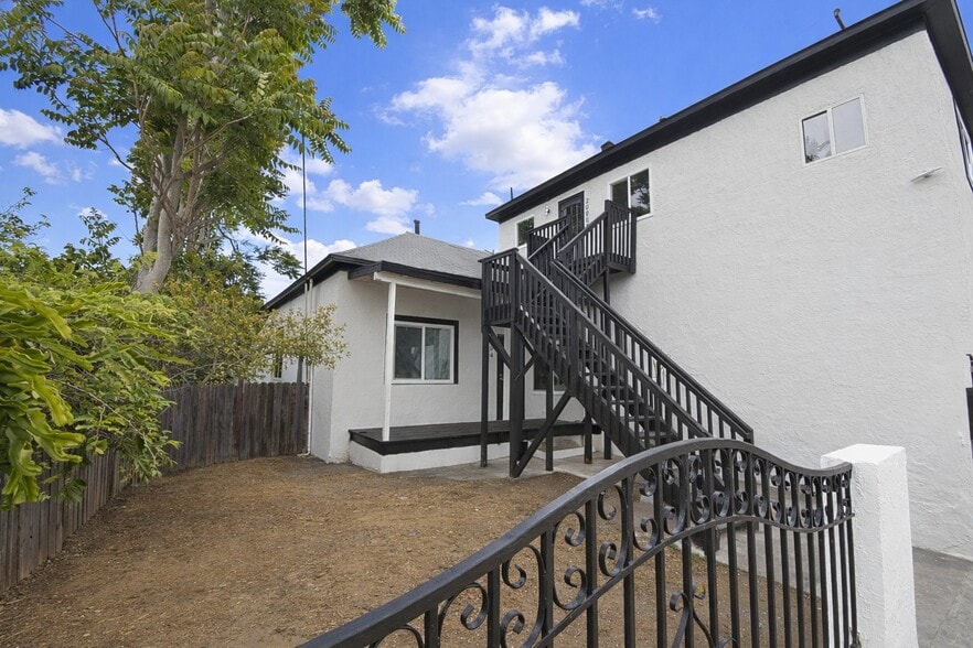 Building Photo - 2096 Franklin Ave