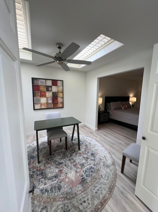 Building Photo - 289 Castellana N