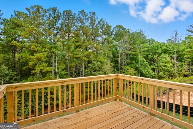 Building Photo - 680 River Run Dr