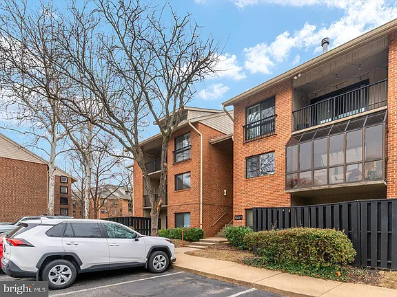 Building Photo - 1227 Gemini Dr