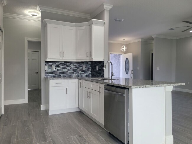 Building Photo - 13032 Agatha Ln