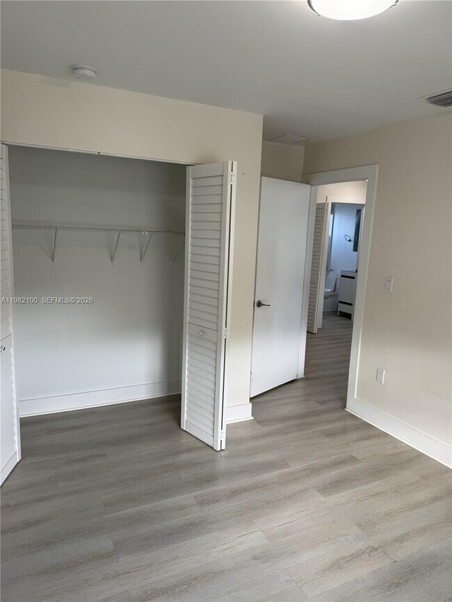 Building Photo - 10384 SW 173rd St