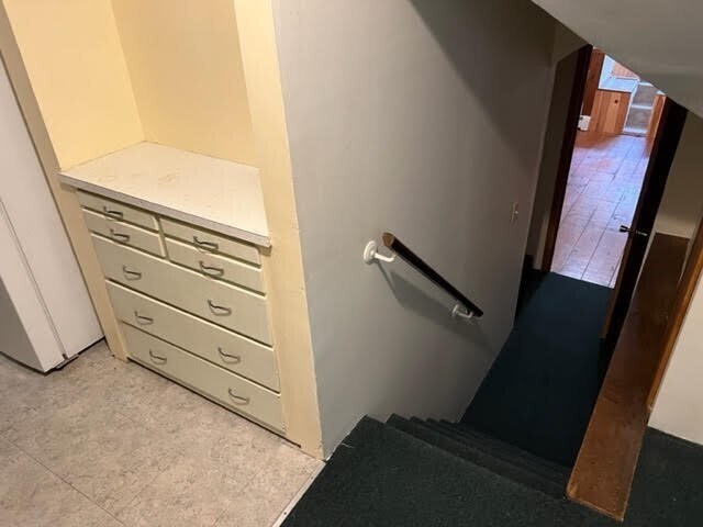 Building Photo - 120 Bond Rd