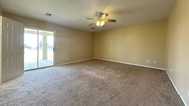 Building Photo - 3 Bedroom 2 Bath Home Located on Large Lot in Cherry Valley!