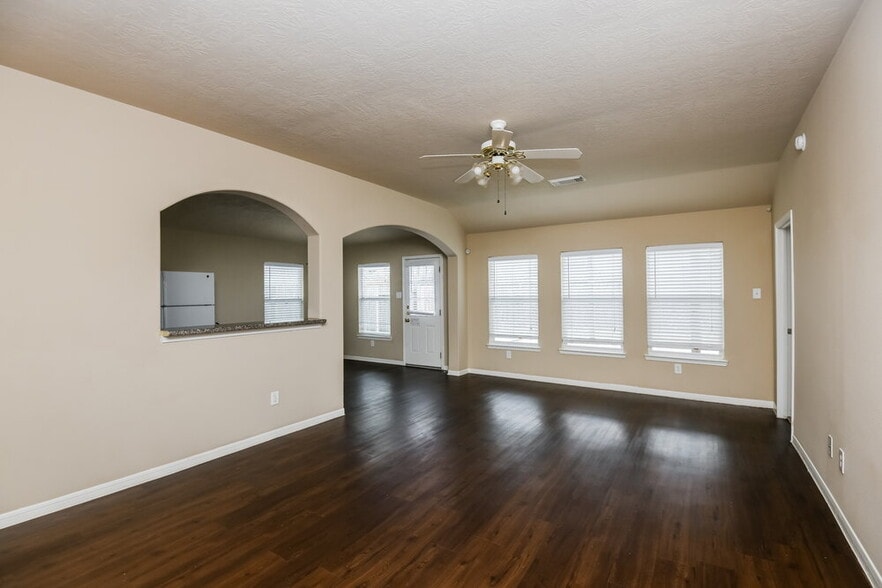 Building Photo - 19642 Brisbane Meadows Ct