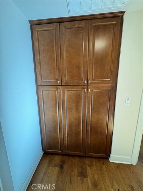 Building Photo - 627 Deep Valley Dr