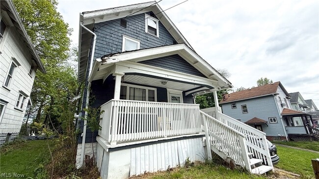 Building Photo - 987 Boone St