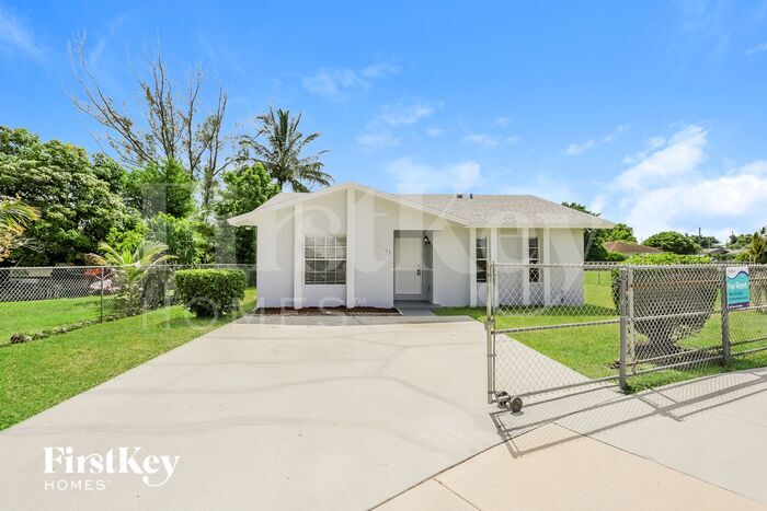 Primary Photo - 16905 SW 106th Ct