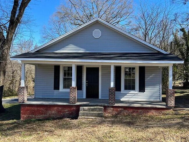 Primary Photo - 505 S Elm St