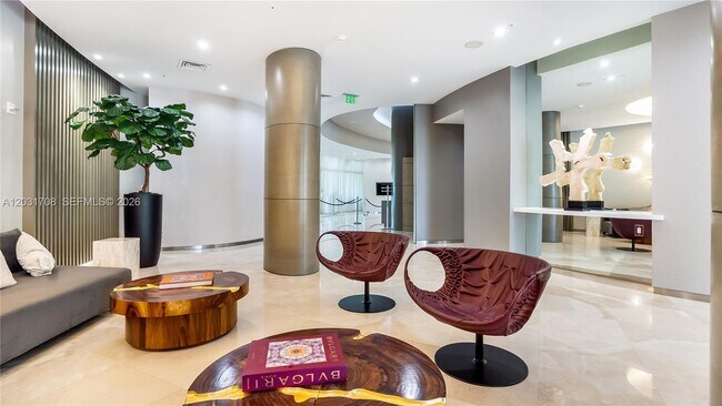 Building Photo - 10275 Collins Ave