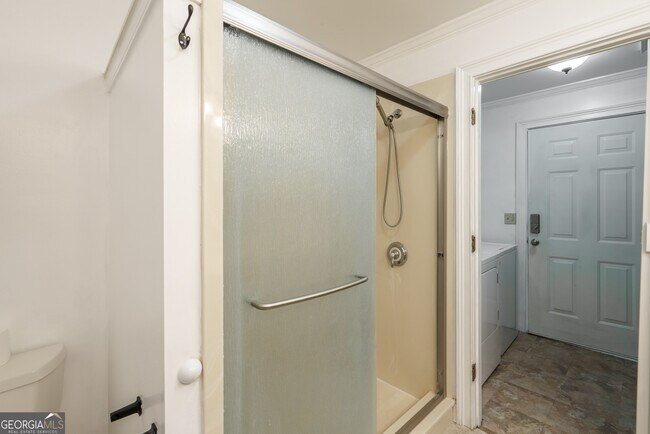 Building Photo - 248 W River Bend Dr