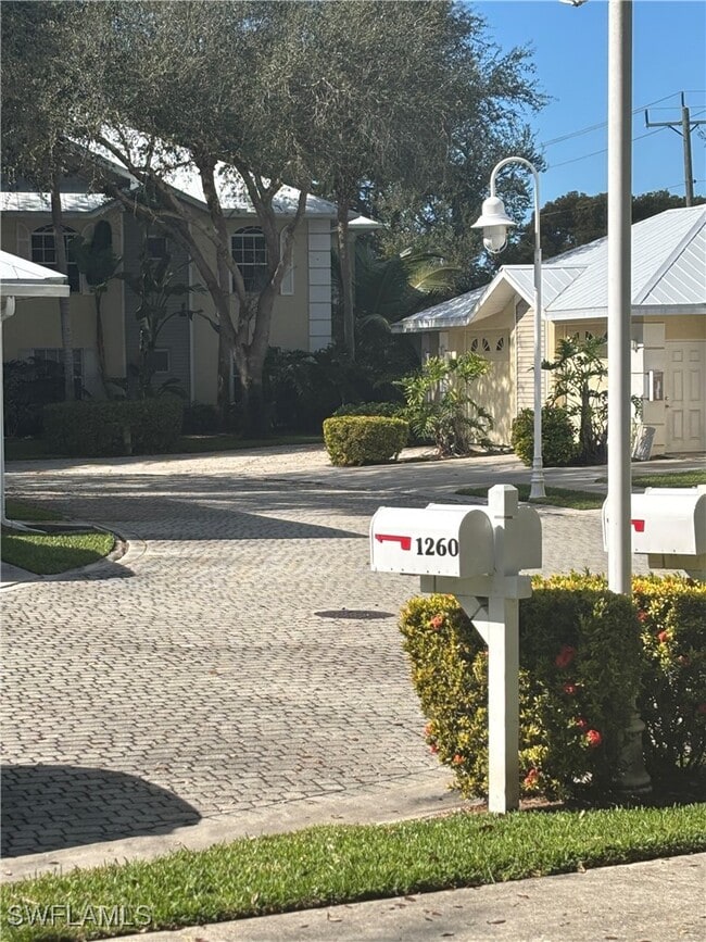 Building Photo - 1270 Shady Rest Ln