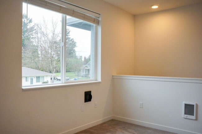 Building Photo - Incredible Specials: Immaculate 1-Bedroom ...