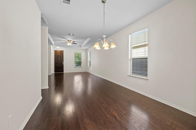 Building Photo - 537 Bonnet Blvd