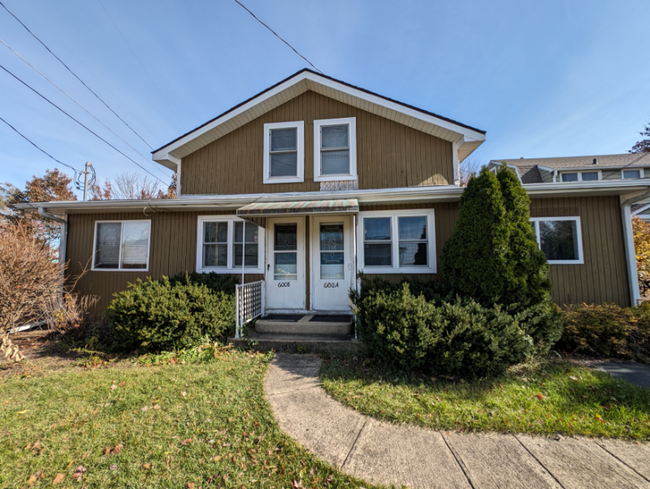 Primary Photo - 600 Wilmot Ave