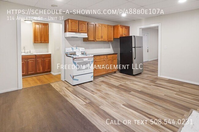 Building Photo - 114 Appleton St